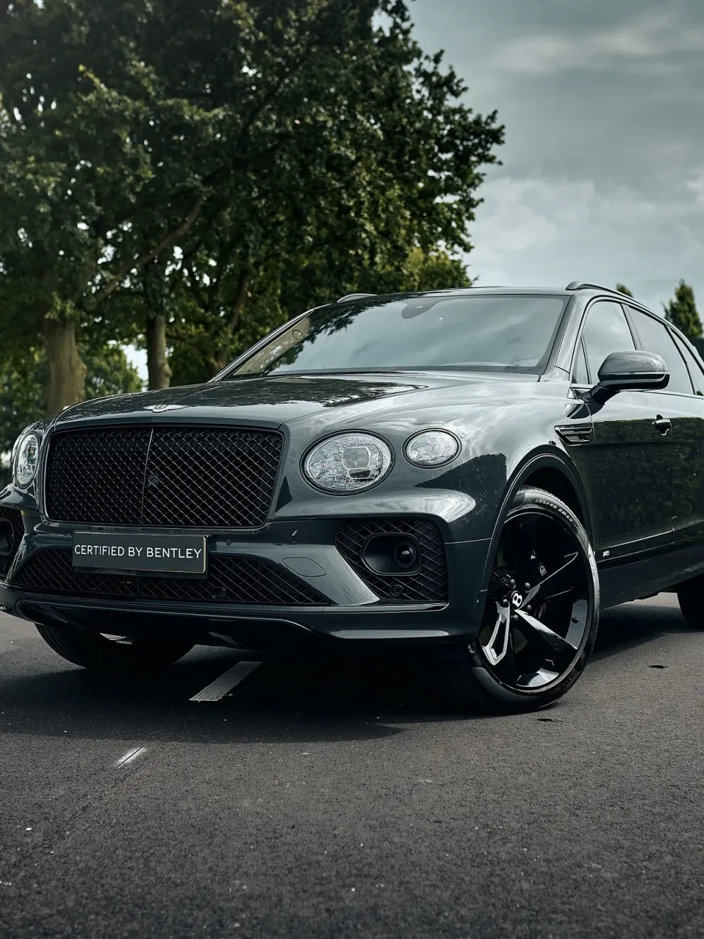 Bentley SUV