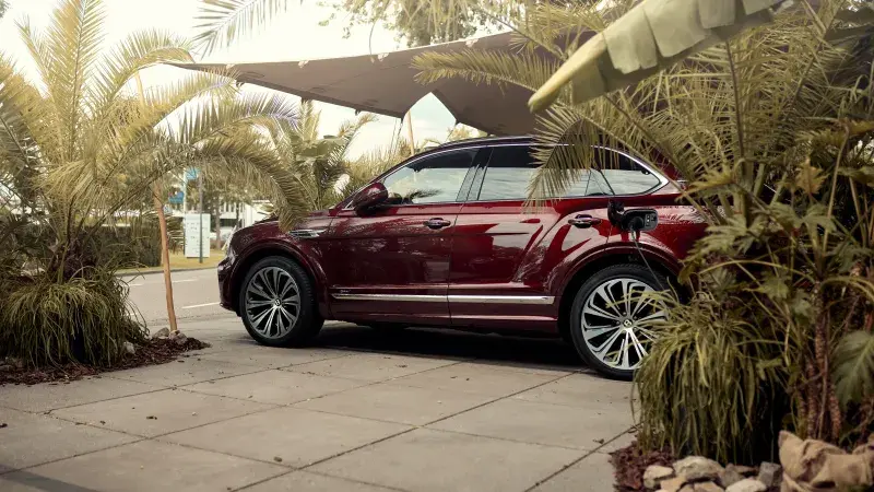 Bentley Bentayga Hybrid