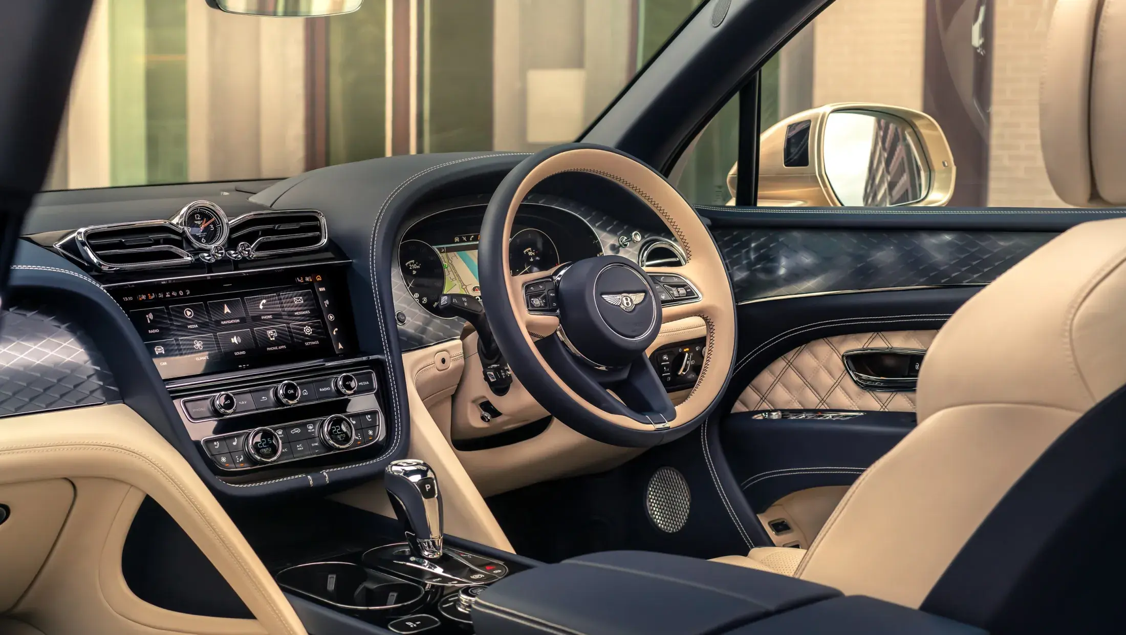 Bentley Bentayga Hybrid interieur